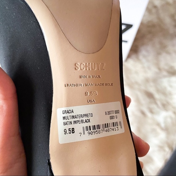 Schutz Gracia Satin Pointed Toe Pumps Black Size 9.5B NIB - Picture 6 of 10